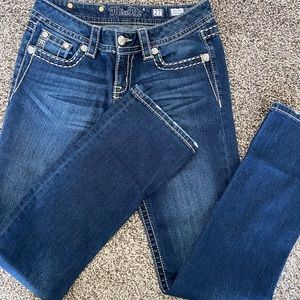 Miss me Mid rise east straight jeans size 27 size 4